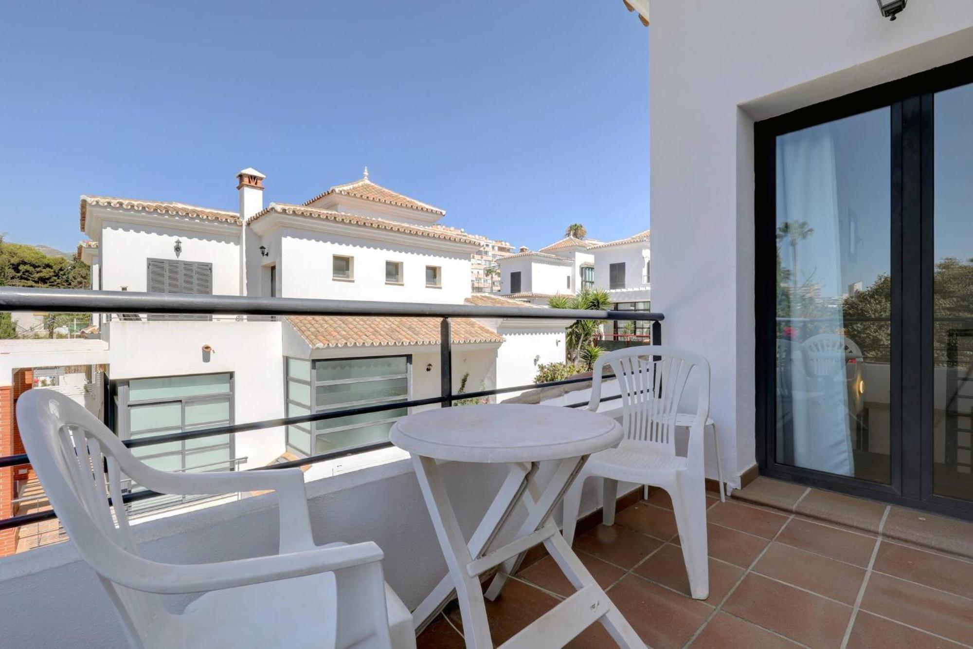 011 Bright And Spacious Villa With Private Pool Benalmádena Dış mekan fotoğraf